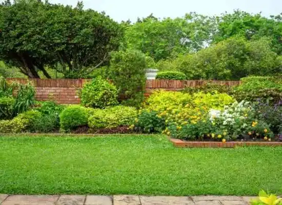 landscaping services Harrisonville